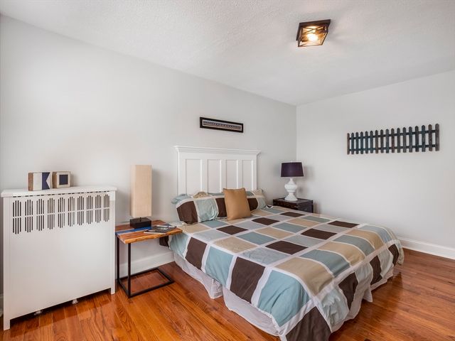 8 Walnut St 28, Everett, MA 02149