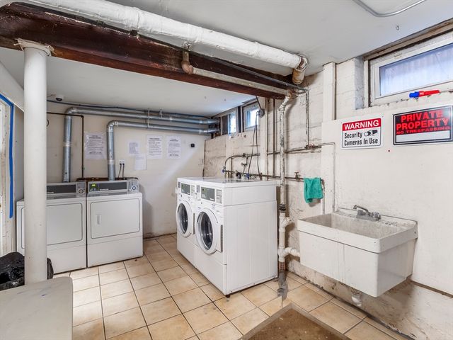 8 Walnut St 28, Everett, MA 02149