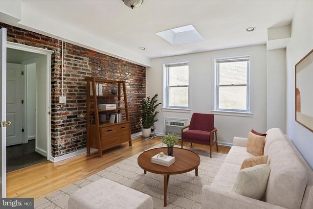 400 15TH ST SE, Washington, DC 20003