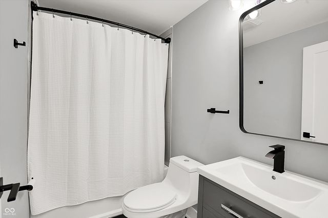 816 E 21st Street, Indianapolis, IN 46202