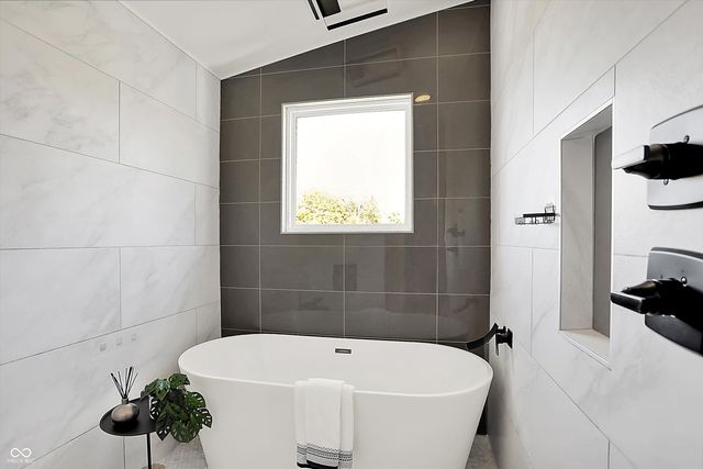 816 E 21st Street, Indianapolis, IN 46202