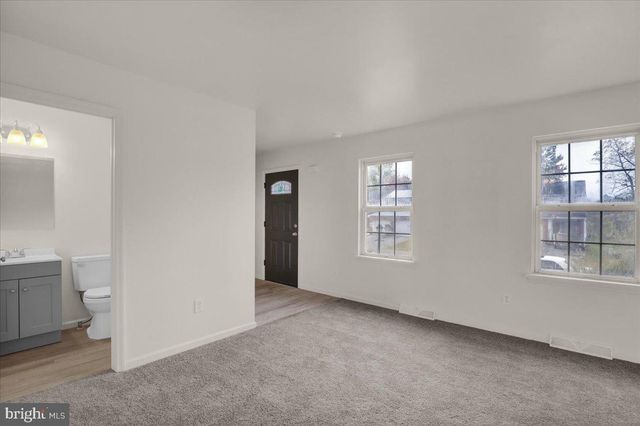 407 GROFFDALE RD, Quarryville, PA 17566