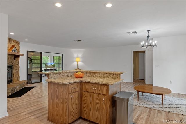 9000 SW 206th Court Road, Dunnellon, FL 34431