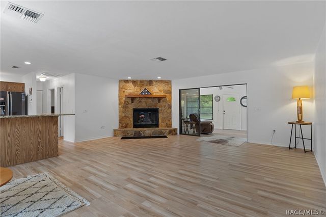 9000 SW 206th Court Road, Dunnellon, FL 34431