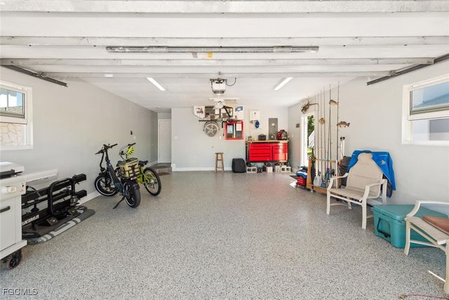 7238 Coca Sabal LN, Fort Myers, FL 33908