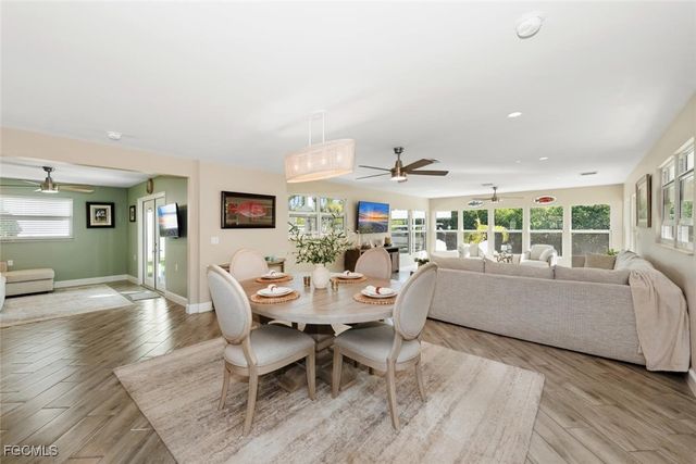 7238 Coca Sabal LN, Fort Myers, FL 33908