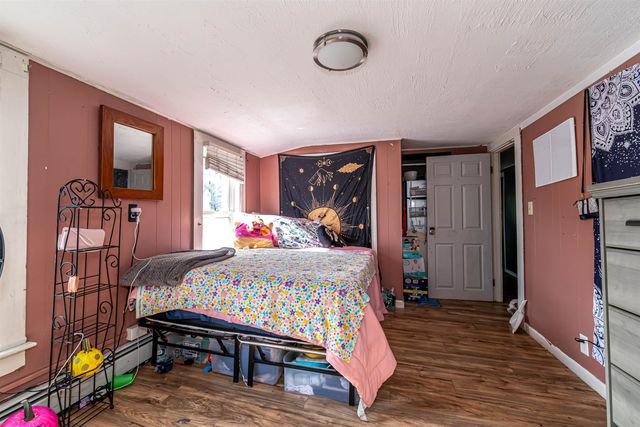 10 North Main Street, Derry, NH 03038