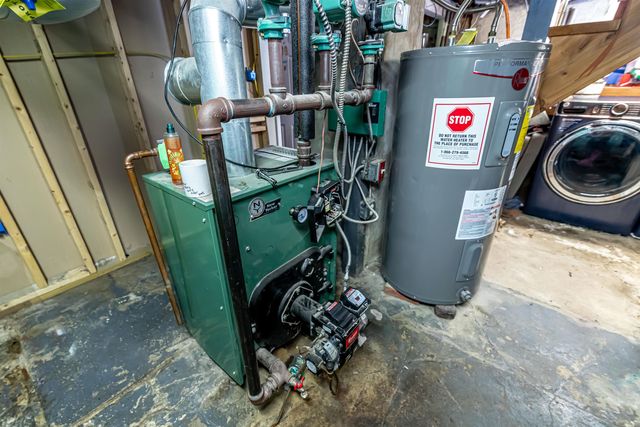 10 North Main Street, Derry, NH 03038