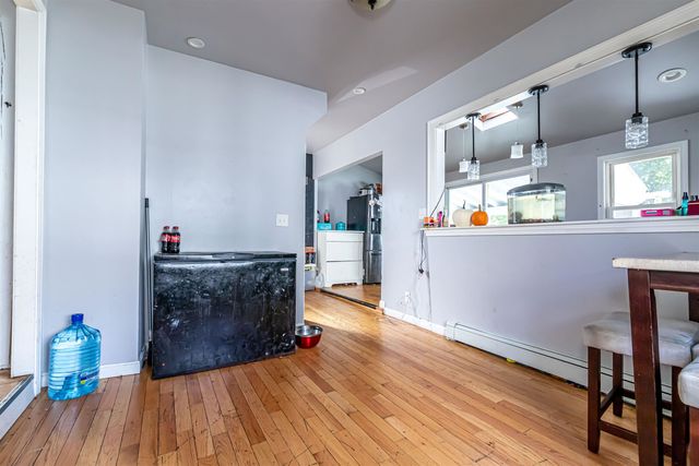 10 North Main Street, Derry, NH 03038