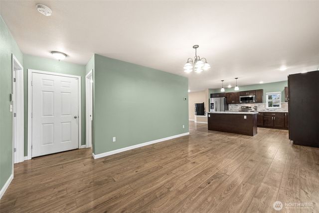 101 Murphy Lane S, Rainier, WA 98576