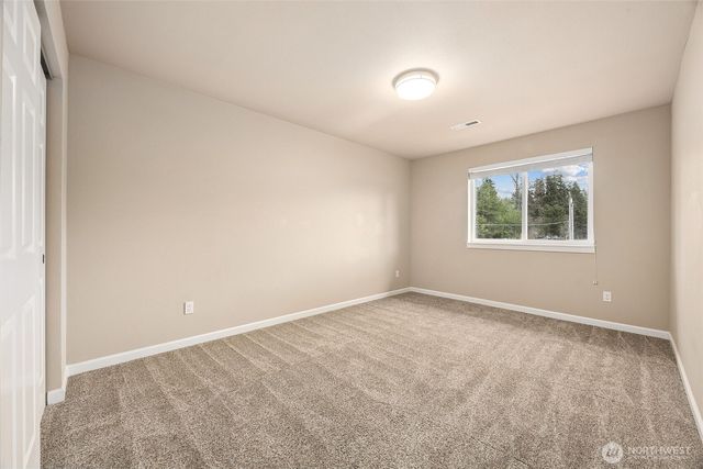 101 Murphy Lane S, Rainier, WA 98576