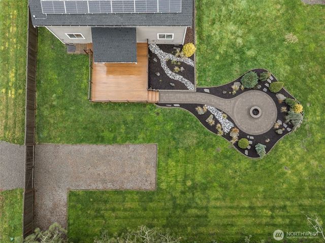 101 Murphy Lane S, Rainier, WA 98576