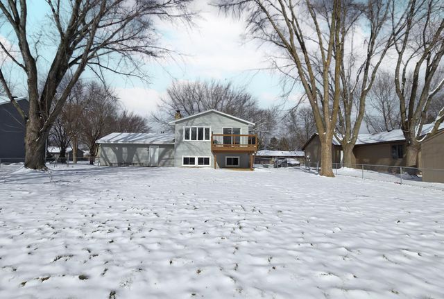 9969 108th Place N, Maple Grove, MN 55369