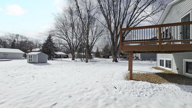 9969 108th Place N, Maple Grove, MN 55369