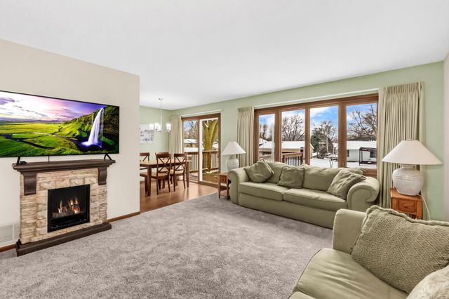 9969 108th Place N, Maple Grove, MN 55369