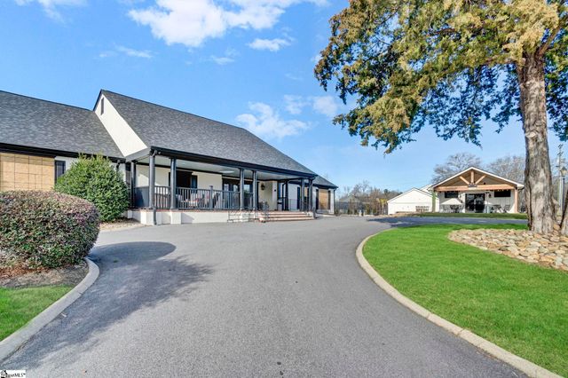 215 Chickadee Trail, Easley, SC 29642