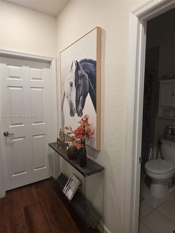 10963 W 32nd Lane, Hialeah, FL 33018