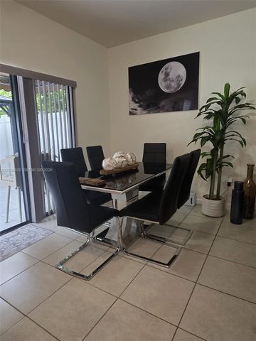 10963 W 32nd Lane, Hialeah, FL 33018