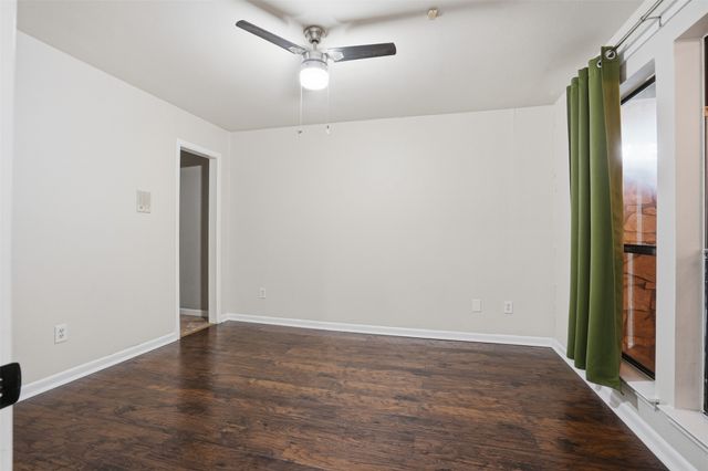 704 Timberview Court N, Fort Worth, TX 76112