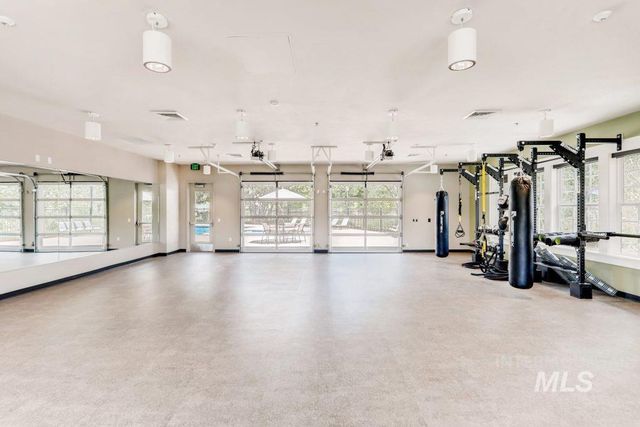 11071 N Elk Ridge Way, Boise, ID 83714