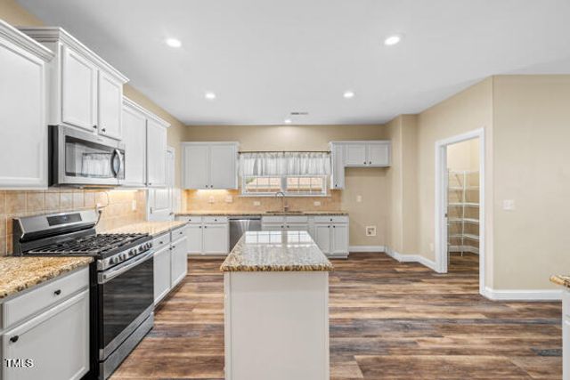 328 Bryerstone Drive, Willow Spring, NC 27592