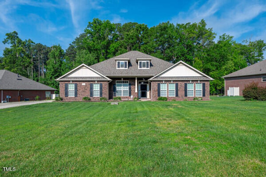 328 Bryerstone Drive, Willow Spring, NC 27592