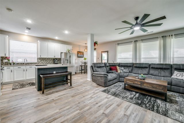 1481 Royal Oaks Drive, Frisco, TX 75036