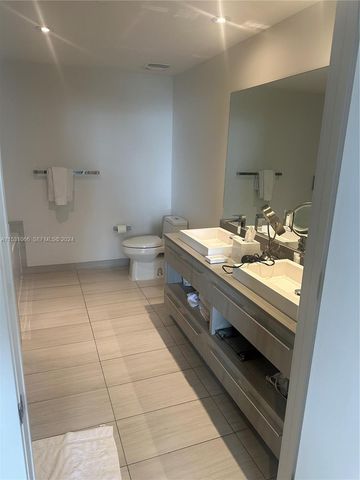 4010 S Ocean Drive R707, Hollywood, FL 33019