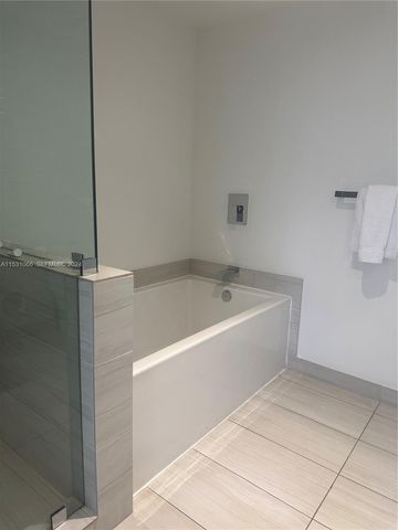 4010 S Ocean Drive R707, Hollywood, FL 33019