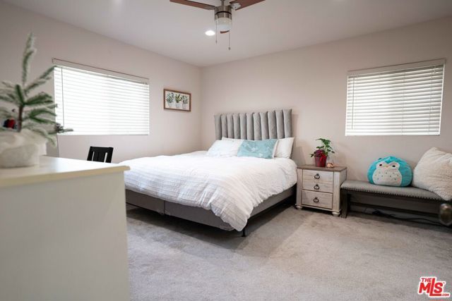 306 E 36th Street 306, Los Angeles, CA 90011