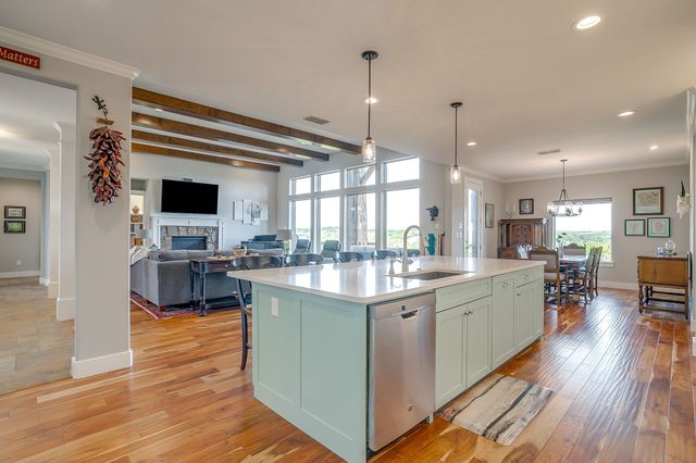 8225 Scotscraig Court, Cleburne, TX 76033