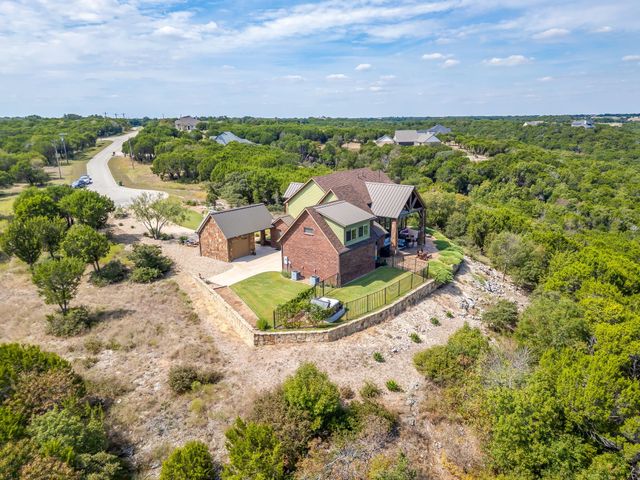 8225 Scotscraig Court, Cleburne, TX 76033