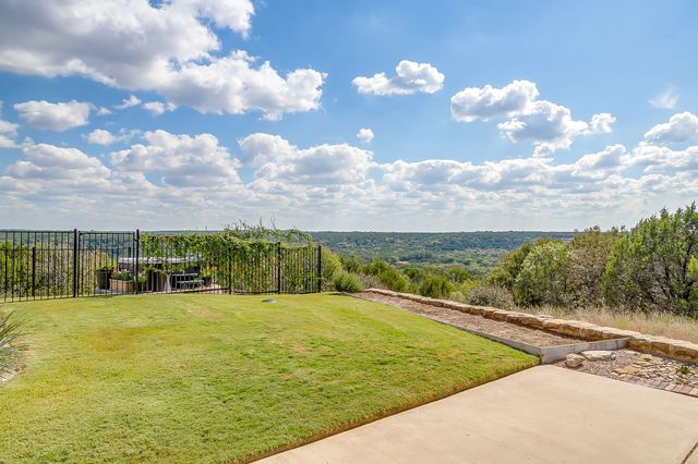 8225 Scotscraig Court, Cleburne, TX 76033