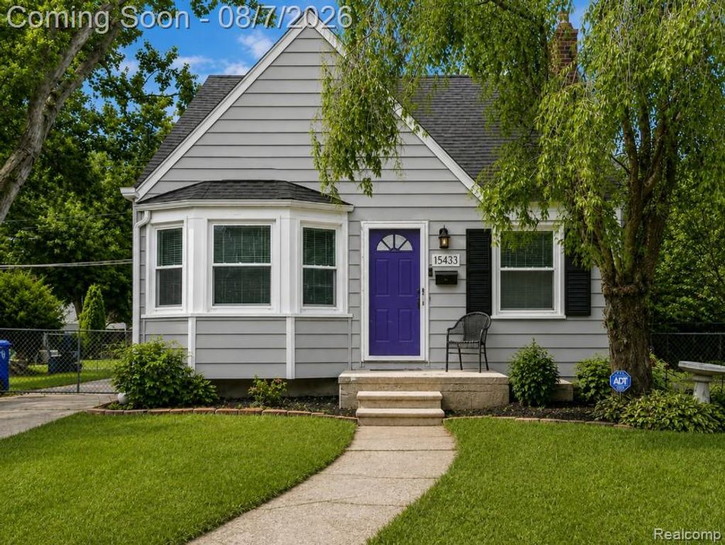 15433 Kinloch, Redford Charter Township, MI 48239