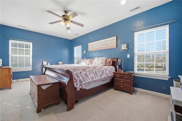 5436 Ann Arbor LN, Virginia Beach, VA 23464