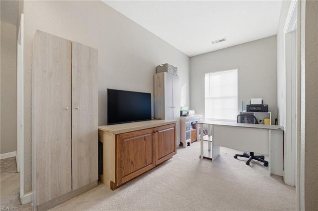 5436 Ann Arbor LN, Virginia Beach, VA 23464