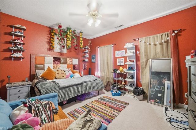 5436 Ann Arbor LN, Virginia Beach, VA 23464