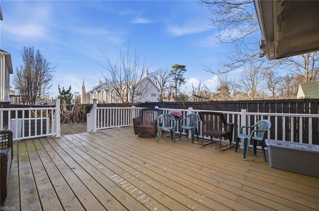 5436 Ann Arbor LN, Virginia Beach, VA 23464