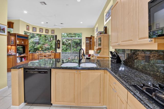 6295 NW 43RD Terrace, Boca Raton, FL 33496