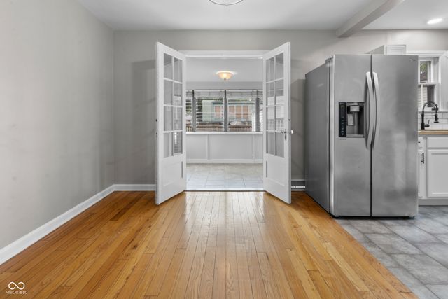 2533 Kessler Boulevard East Drive, Indianapolis, IN 46220