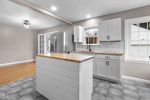 2533 Kessler Boulevard East Drive, Indianapolis, IN 46220