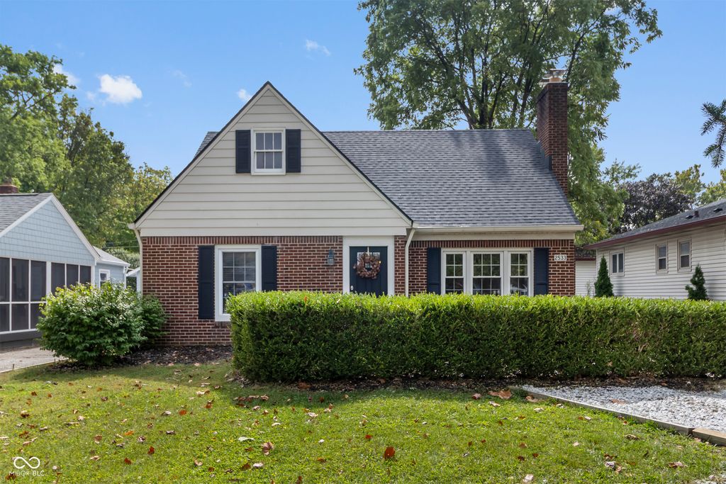 2533 Kessler Boulevard East Drive, Indianapolis, IN 46220