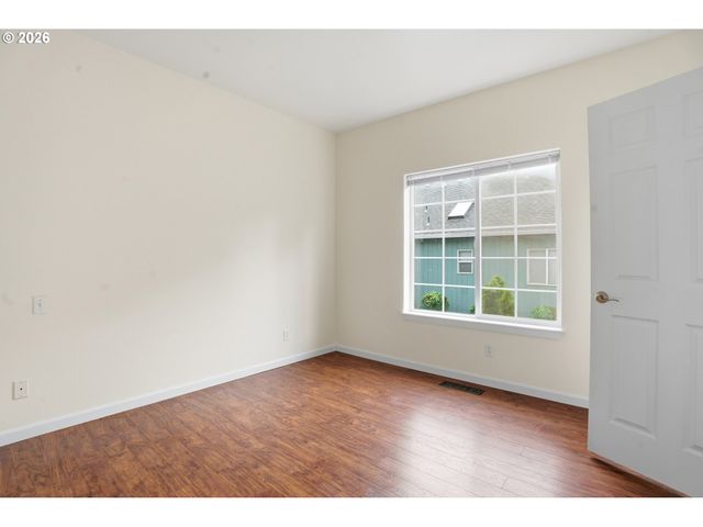 419 Ne 7TH Ave, Camas, WA 98607