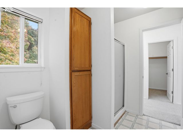 419 Ne 7TH Ave, Camas, WA 98607