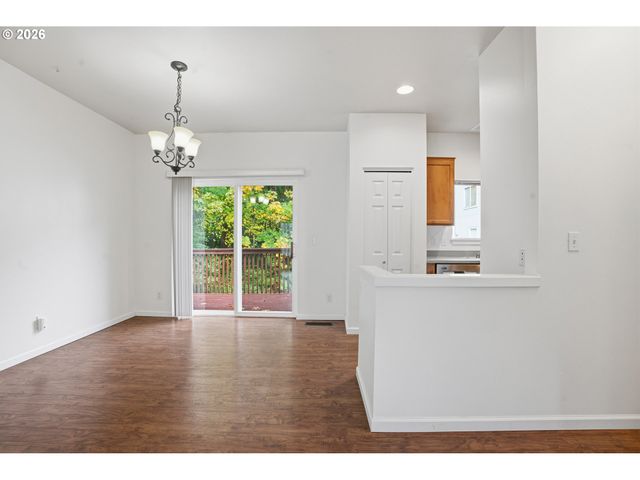 419 Ne 7TH Ave, Camas, WA 98607