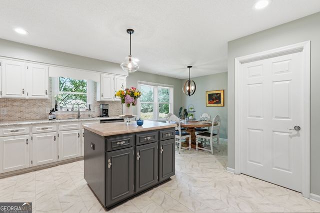 102 Sunset Drive, Statesboro, GA 30458