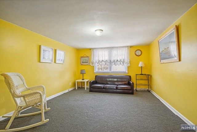7-02 Morlot Avenue, Fair Lawn, NJ 07410