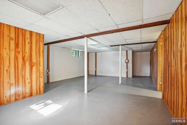 7-02 Morlot Avenue, Fair Lawn, NJ 07410
