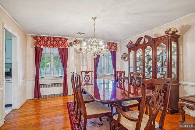7-02 Morlot Avenue, Fair Lawn, NJ 07410