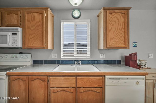 213 Glen Vista Drive, Dayton, NV 89403